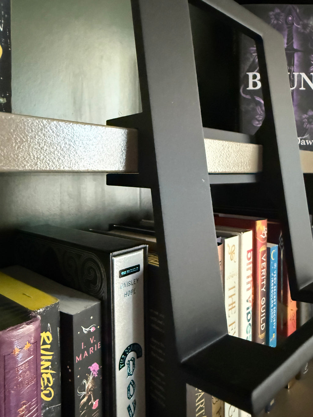 The Featured Story Stand