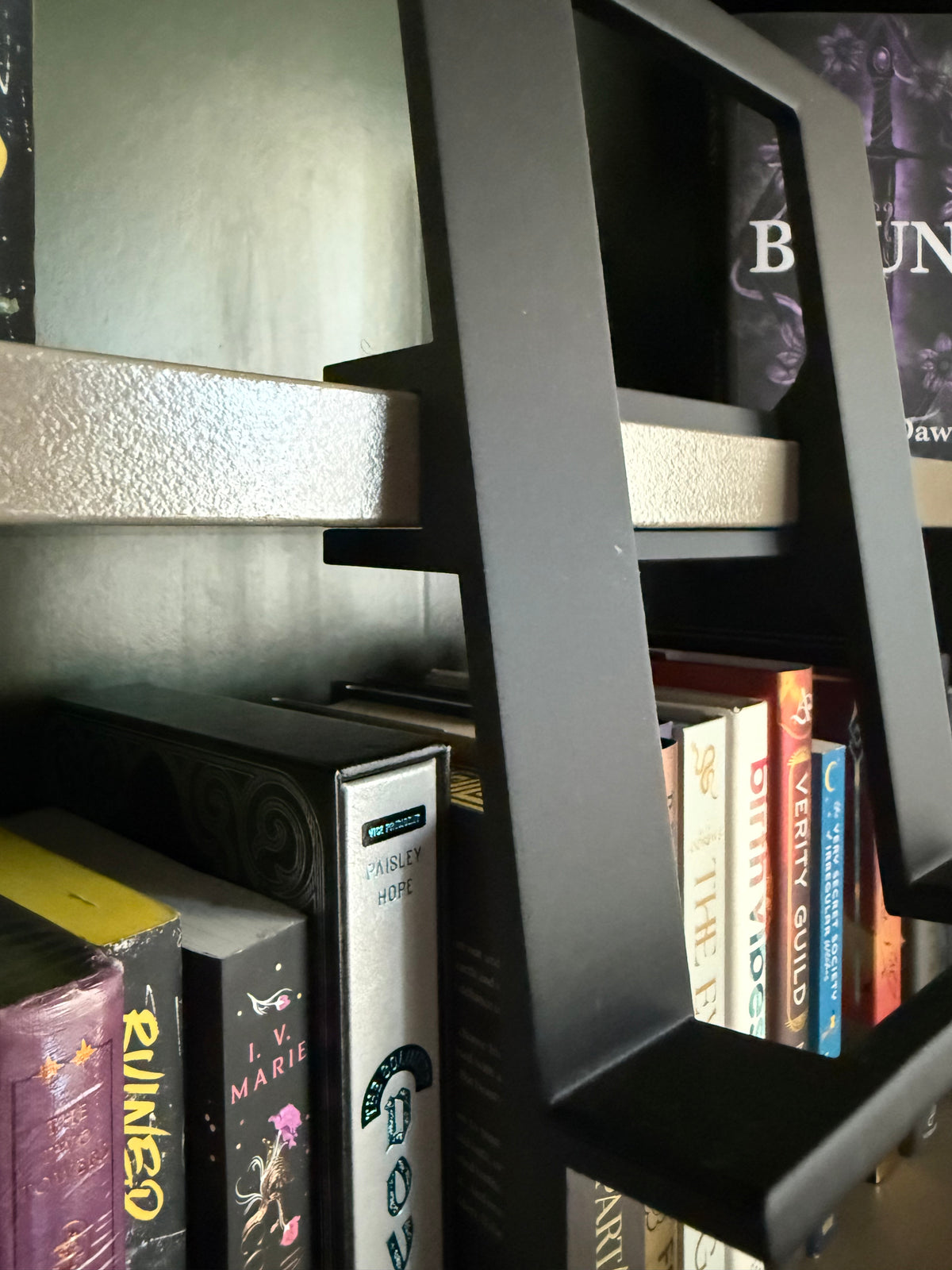 The Featured Story Stand
