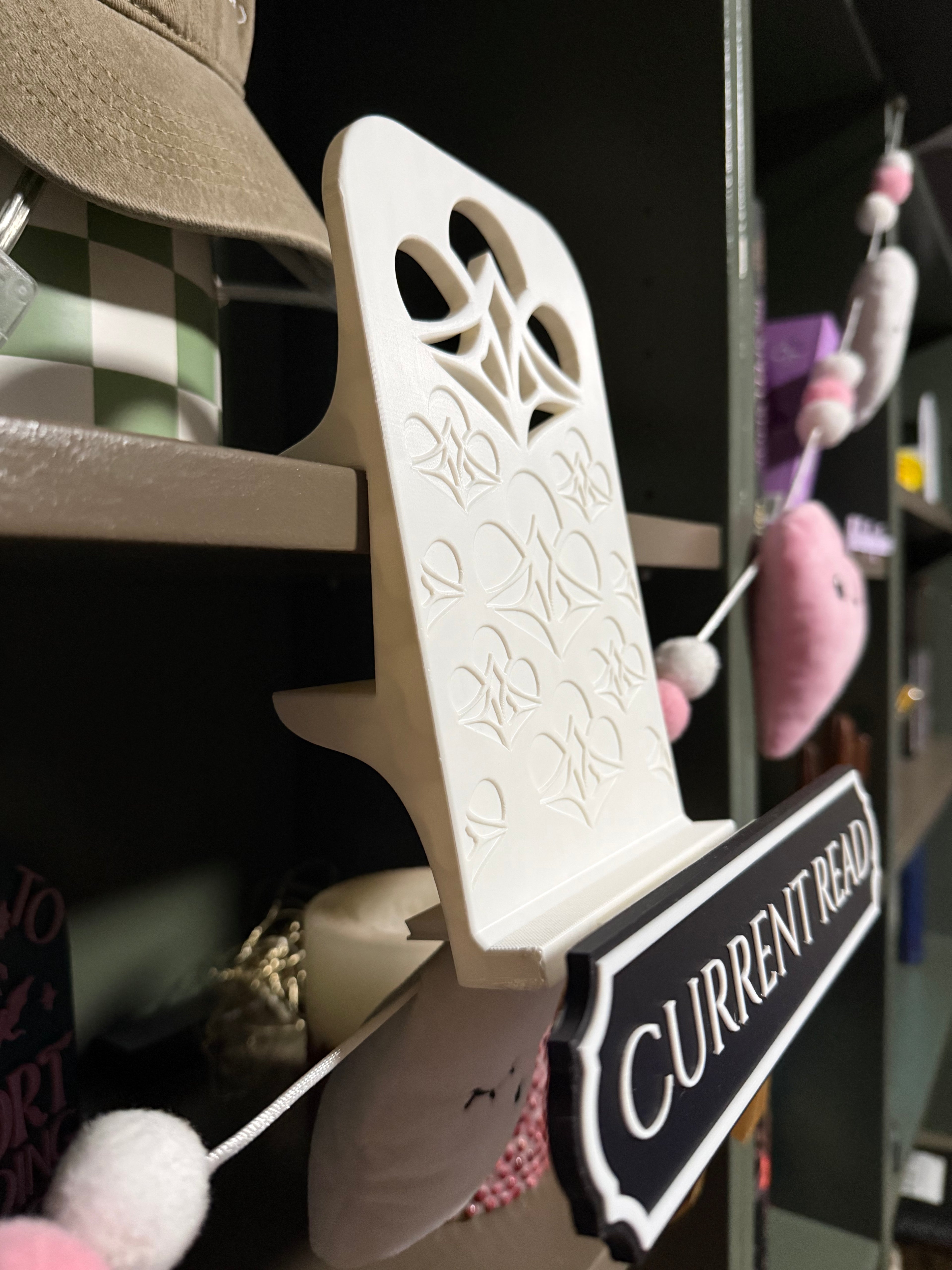 The Adjustable Featured Story Stand